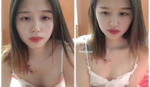 嗲嗲超会诱惑气质美女！性感睡衣大红唇！表情很魅惑