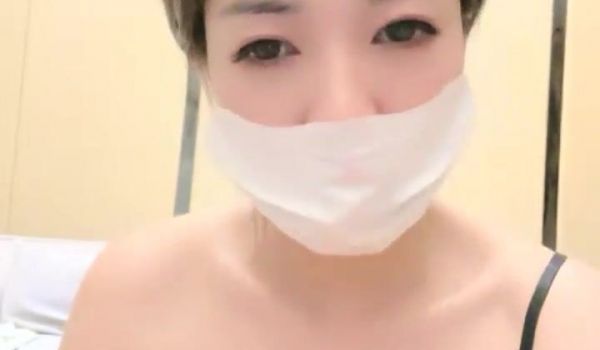 推荐！G奶御姐~超级漂亮~【你的晚安】道具自慰~