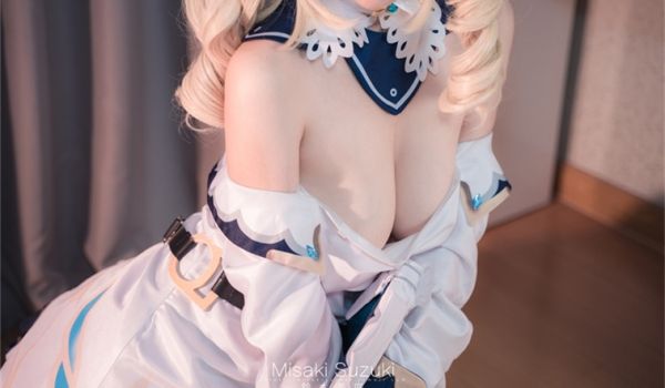 超爆网红美少女『铃木美咲』大尺淫乱私拍《原神芭芭