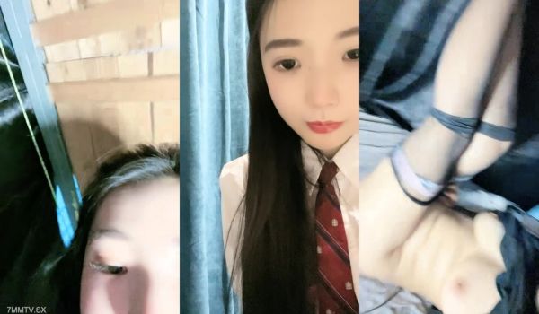 大二学生妹！美女宿舍玩诱惑！超棒身材大奶肥穴，难