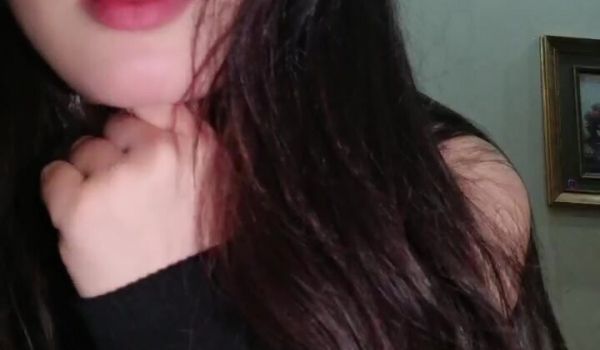 极品尤物！舌钉女神初下海！跳脱衣舞很专业，顶级美
