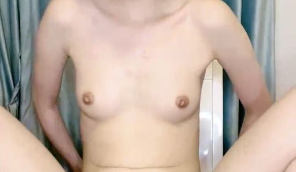 新人下海极品美女！外表甜美黑丝美腿！微毛超粉美穴