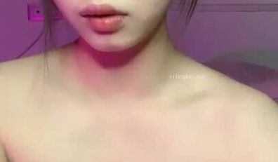 清纯大学生【在睡10分钟】约啪炮友~无套内射~妥