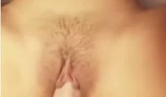 漂亮大奶美眉 被胖子狂操猛怼 奶子哗哗 骚叫不停