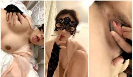 极品身材美女模特精彩大秀，性感得睡衣，跟狼友互动