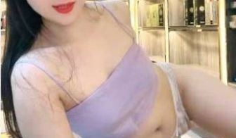 新人烟酒店的老板娘【羊羊】生意不好做 一上午也没