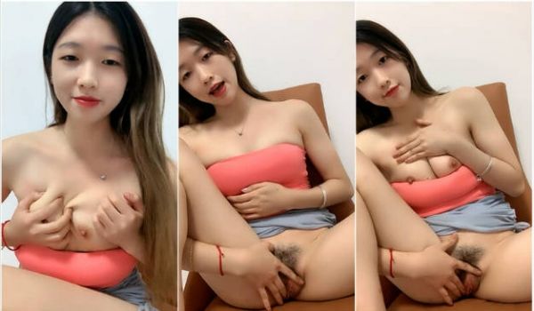 有点呆呆的邻家小姐姐,温柔可人,屁股紧致无比,看
