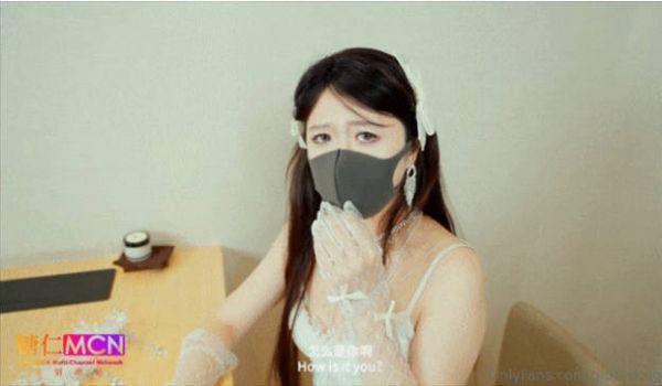 Onlyfans 极品网红小姐姐 桥本香菜《花嫁