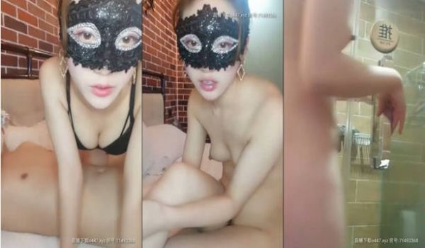 高颜值长相甜美面罩妹子双人啪啪，口交上位骑乘抽插
