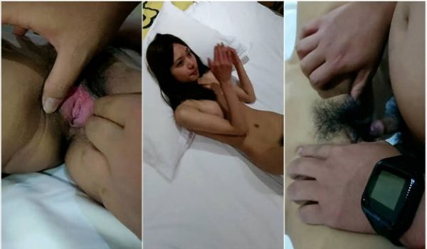 纯情无比清纯可爱美少女酒店调教,颜值很高,有点害
