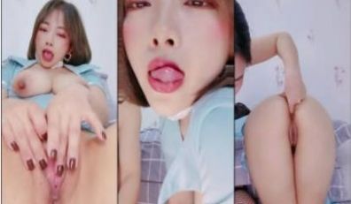 肥臀巨乳两个小骚货双女一起淫荡诱惑 奶头超大舔弄