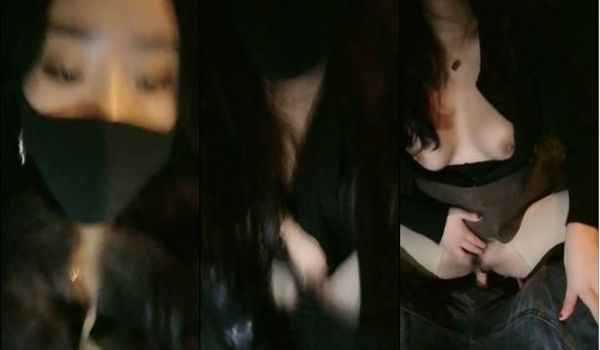极品爆乳美女不穿内裤户外随机勾搭路人 在大马路上