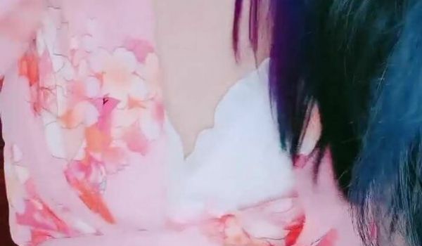 绝对清纯美少女，初下海收费房操逼，脱衣热舞，一头