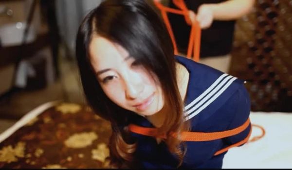 【高颜值平面模特人妻性瘾一生】疯狂群P性爱啪.无