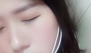 小姐姐不穿内裤的齐逼小短裙，各种发骚诱惑愿做你的