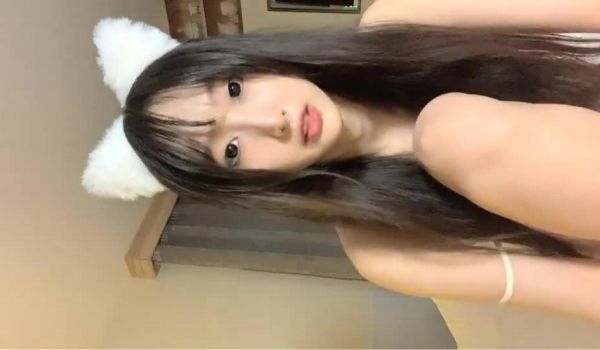 嘟嘟-兔耳小姐姐