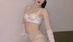 性感肉丝翘臀兔女郎