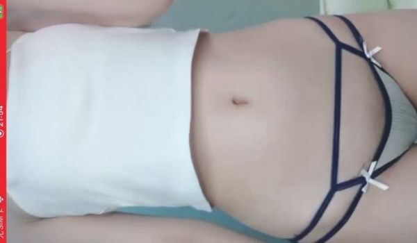 豆豆超甜-美腿翘臀自慰-3