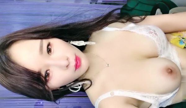 美少妇摸奶子掰穴诱惑-1