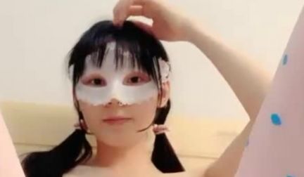 双马尾妹子双人啪啪秀口交斑点丝袜后入抽插呻吟娇喘
