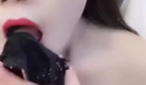 颜值不错御姐美女主播一多自慰大秀.身材也很好.自
