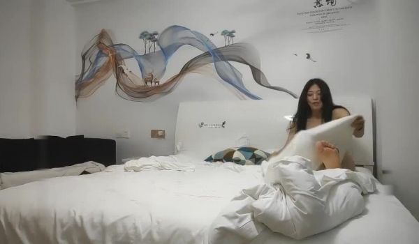 约操大长腿小少妇