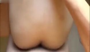 对白淫荡骚货女同事和主管激情做爱中出内射