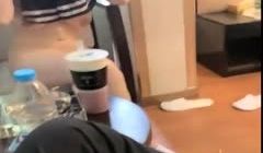 火辣身材D罩杯大奶甜美妹子酒店啪啪，跳蛋自慰舔弄
