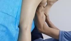骚宝丶私处保健接连两个女客户特殊服务，金手指扣的