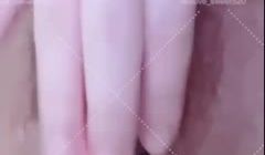 推特23岁深圳母狗『 #小梨涡 』 VIP群付费