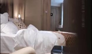 一流的女神级外围美女酒店啪啪,屁股翘奶子大,在床