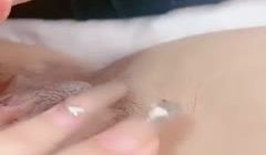 B1209磨人的小仙女好骚啊，让小哥舔脚舔逼浪叫