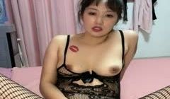 B1110连体网袜新人骚御姐！居家操逼大秀！吸吮