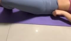 骚姨妈《32》，老铁们都念念不忘的瑜伽服视频来了