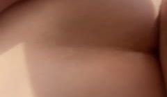 新人发帖，无套后入亲三姨，三姨很舒服，最后内射