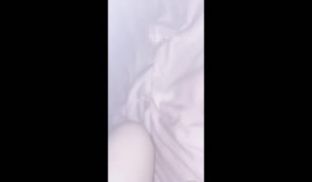 淫妻的花道-老婆和海角单男视频自慰后欲壑难填，花
