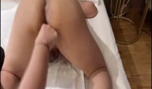 国产TS系列美妖粥粥&阿冉跟直男3P 相互口交玩