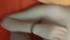 床上的顶级尤物，全程露脸伺候大哥啪啪群P，淫声荡