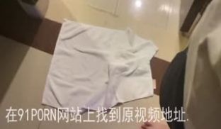 露脸爆乳三套服装合集放出，点赞收藏300追更
