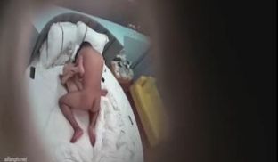 偷拍肉食少妇、多场猛干不累