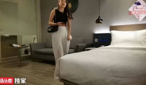 二狗探花-约个白色长裙少妇啪啪