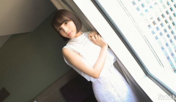 SIRO-3852第一拍半脸美少女白皙美BODY