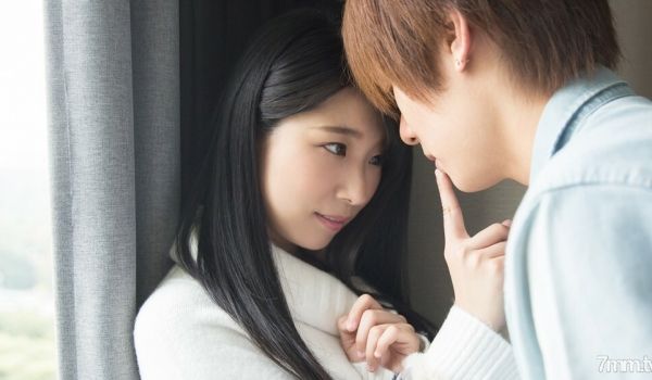 681-MIHINA-01与超级敏感的剃光女孩M