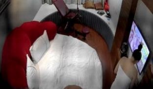 酒店偷拍-纹身男和极品大奶情人销魂椅上做爱舔逼舔