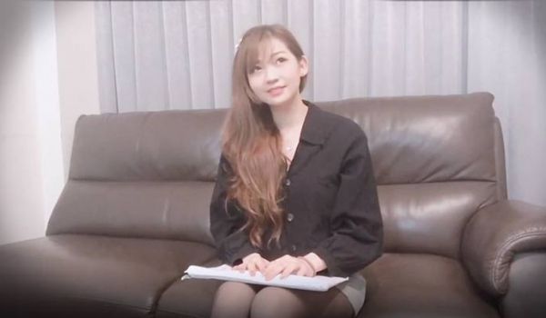 【台湾SWAG】美女主管以美色诱惑老板签约漂亮美