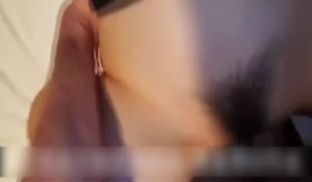 不情不愿00后反差同事，连续呻吟无套内射