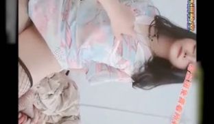 纤细极品母狗【琳儿】调教流出