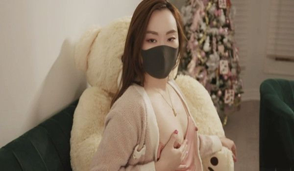 在楼道里被邻居单身小哥哥干的淫水四射