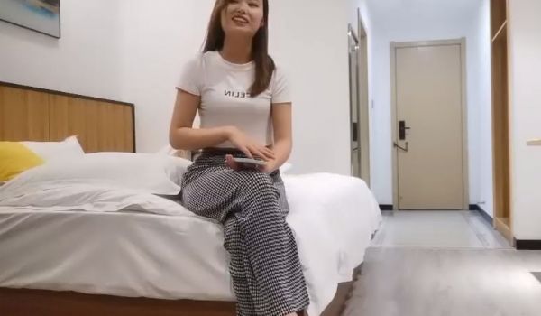 你的老表骚气小姐姐