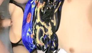 性瘾小情侣夜夜笙歌